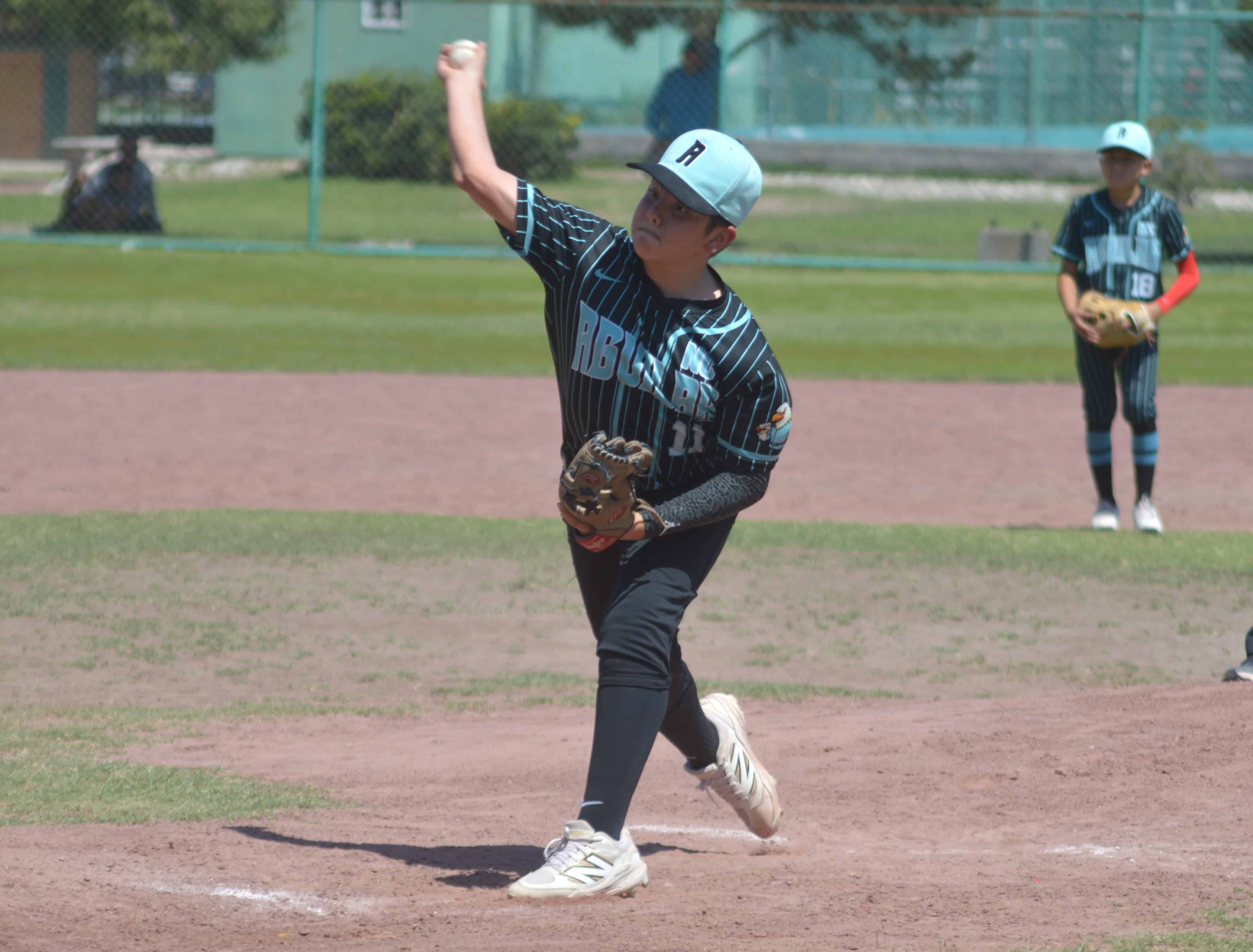 &Aacute;guilas de Nava vencen a Acereros 9-1: Armando Guerrero brilla