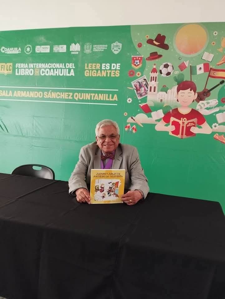 Ramiro Flores presenta su libro Juegos y juguetes antes de la TV en Sabinas