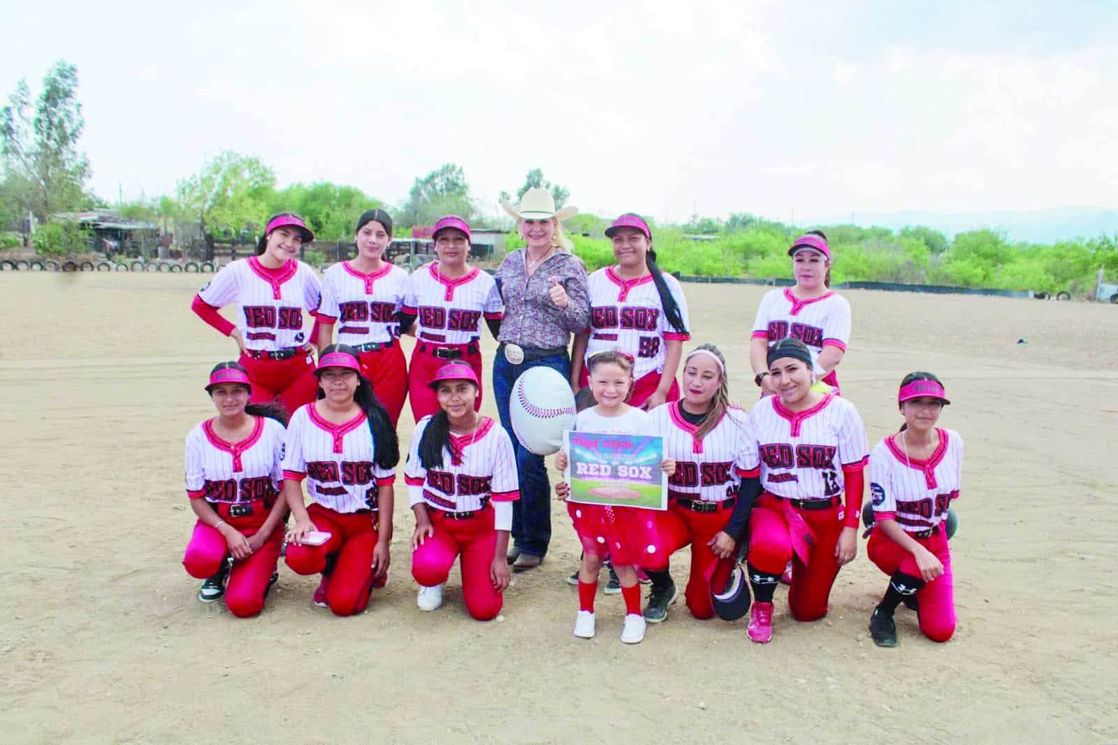 Laura Jim&eacute;nez da inicio a la Liga de Softbol Femenil 2026 en Coahuila