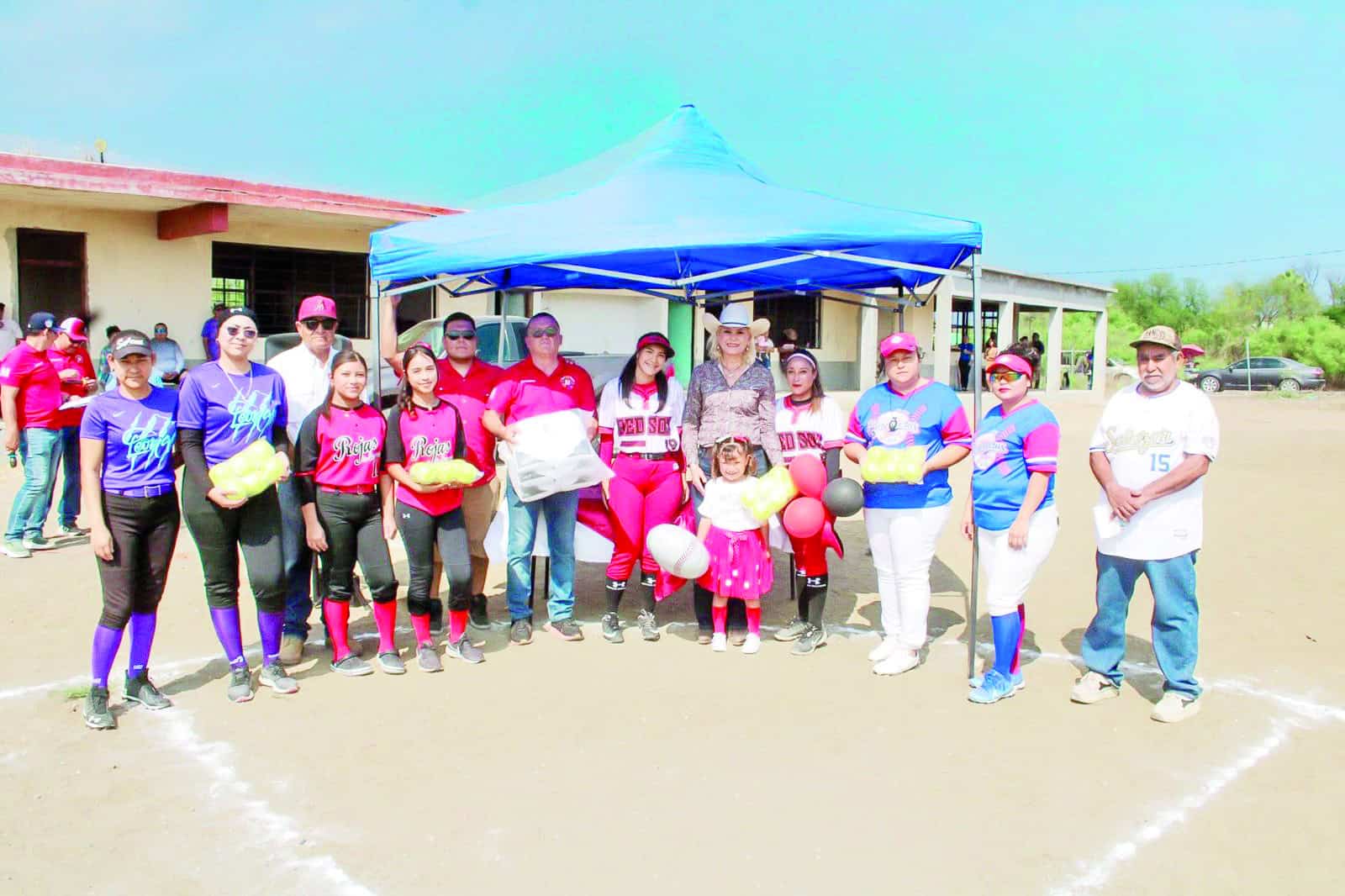 Laura Jim&eacute;nez da inicio a la Liga de Softbol Femenil 2026 en Coahuila