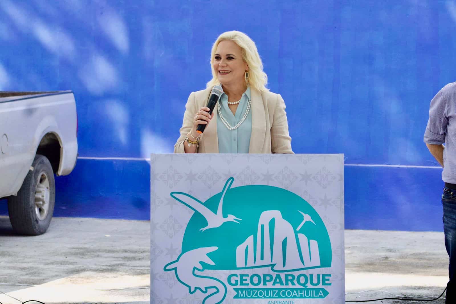 Fortalece Laura Jim&eacute;nez Infraestructura educativa