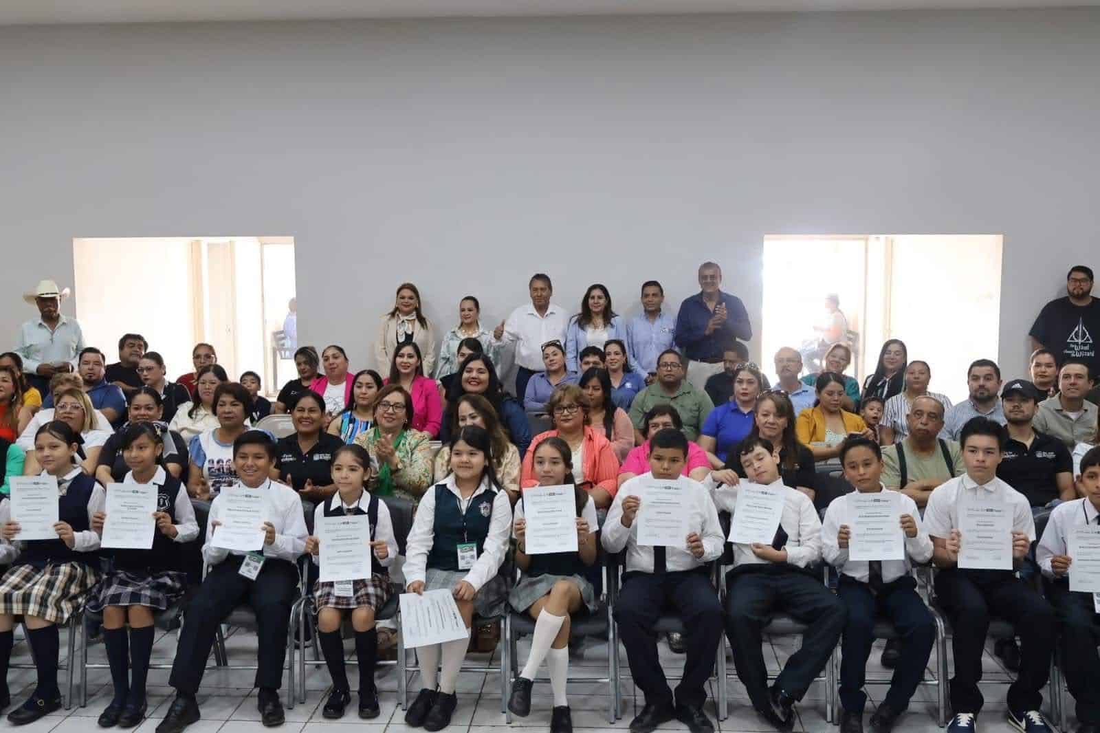 Entregan constancias al Cabildo Infantil 2026 en SJS