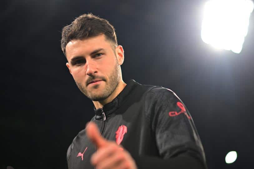 Santiago Gim&eacute;nez enfrenta crisis de goles en AC Milan