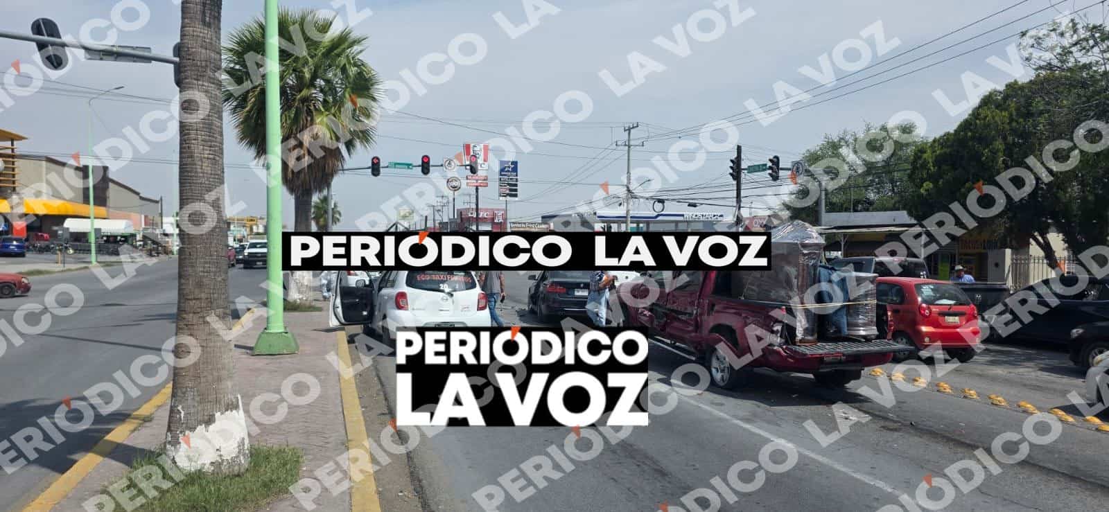 Falla mec&aacute;nica causa choque m&uacute;ltiple en Monclova