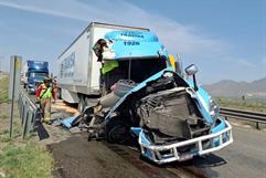 Accidente de tráileres causa caos vehicular en Ramos Arizpe