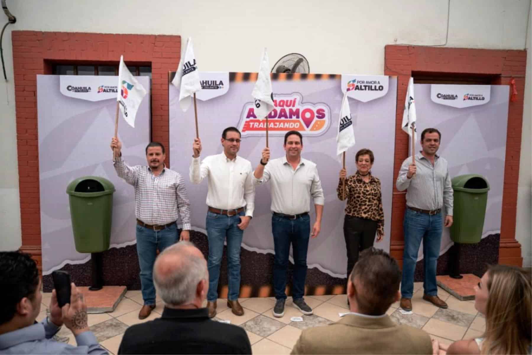 Mejoras urbanas en Saltillo: rehabilitaci&oacute;n de banquetas y botes de basura