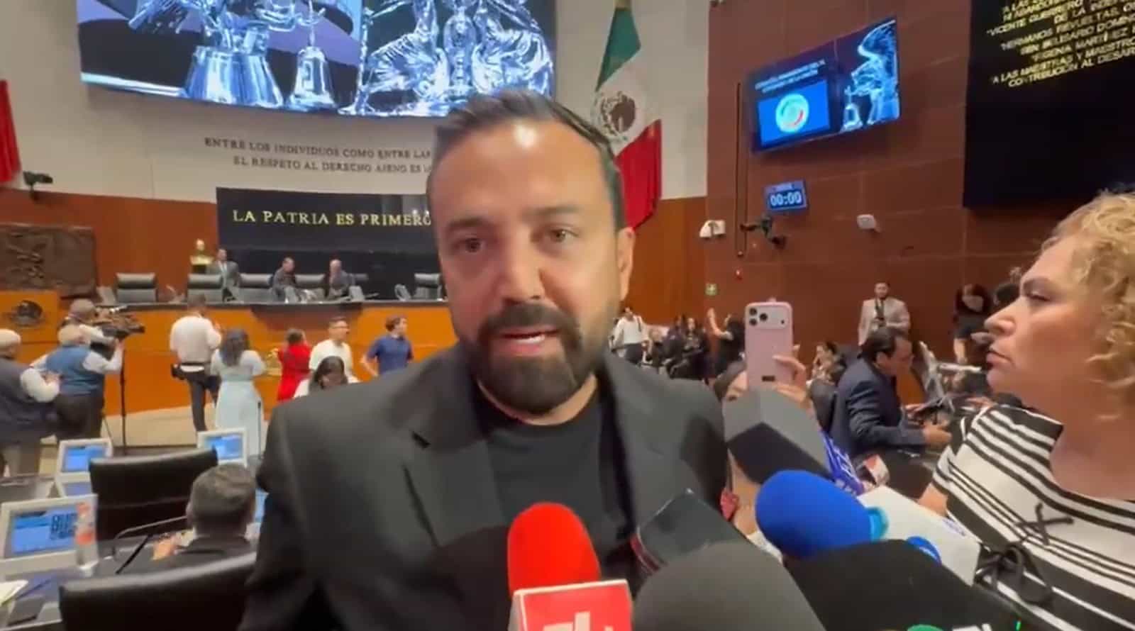 Arturo &Aacute;vila se pronuncia sobre las acusaciones a Rub&eacute;n Rocha Moya