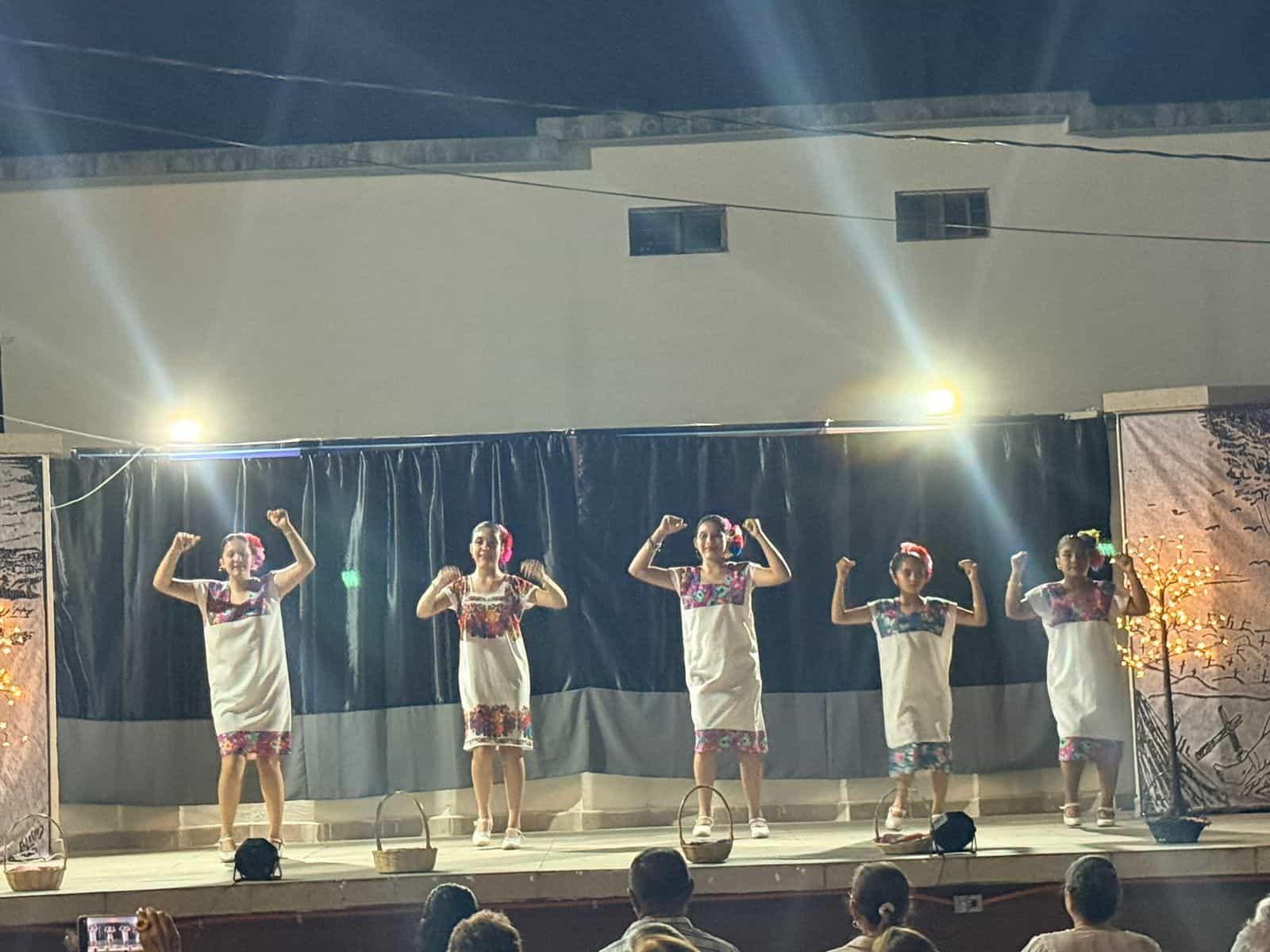 En el Municipio de M&uacute;zquiz  concluyen festividades infantiles con Semana Cultural del Ni&ntilde;o