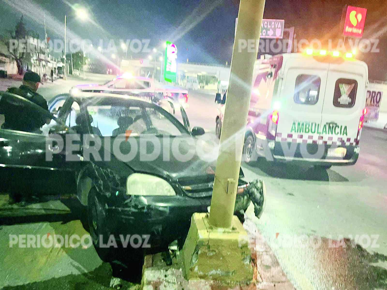 Conductor lesionado tras accidente en Casta&ntilde;os: choque en bulevar