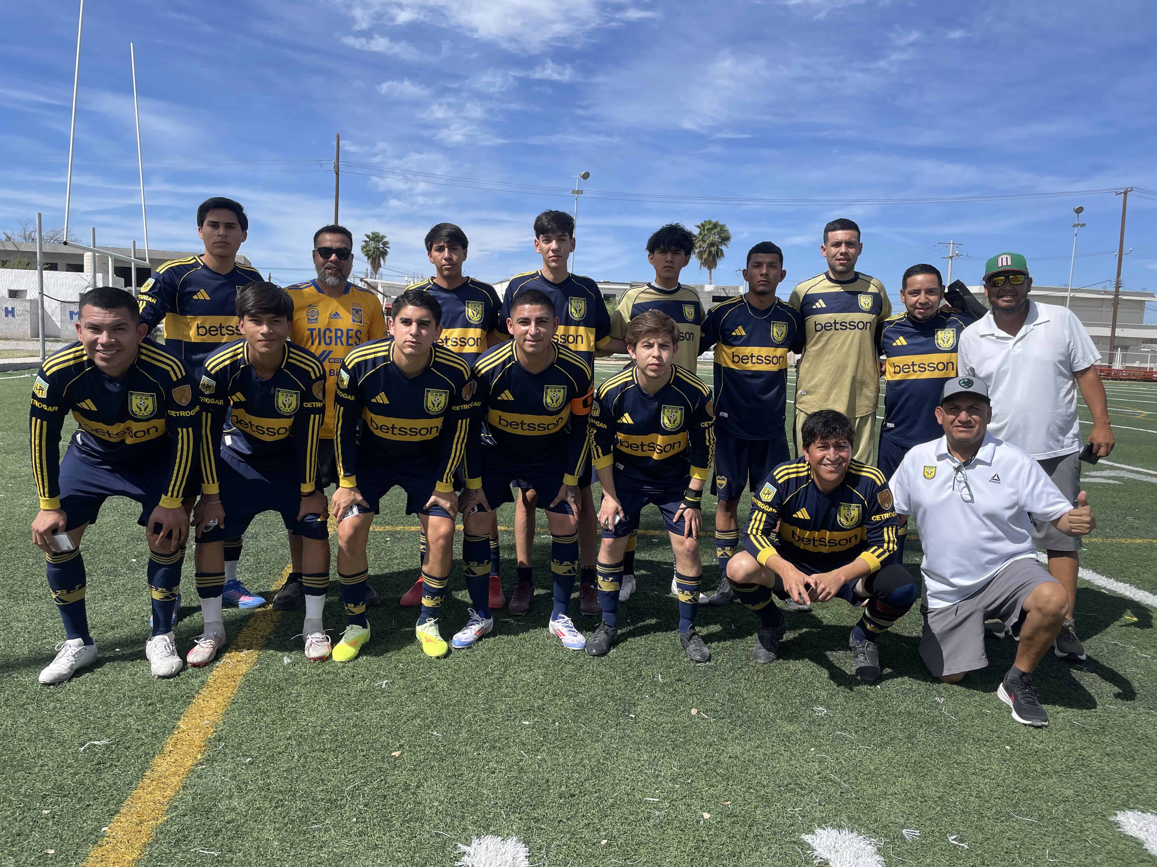 C.D. Miravalle lidera la Liga Municipal de F&uacute;tbol: inicia la fiesta grande