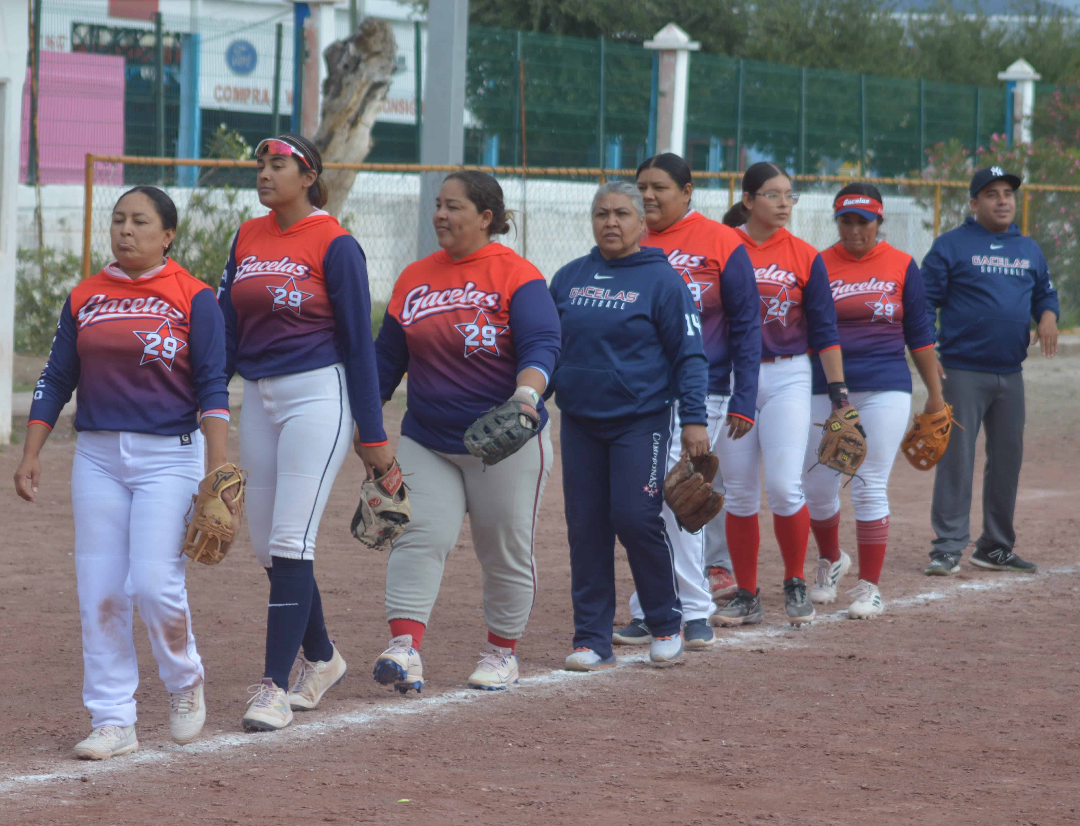 Gacelas softbol Monclova logra contundente victoria 10-4 sobre Juniors