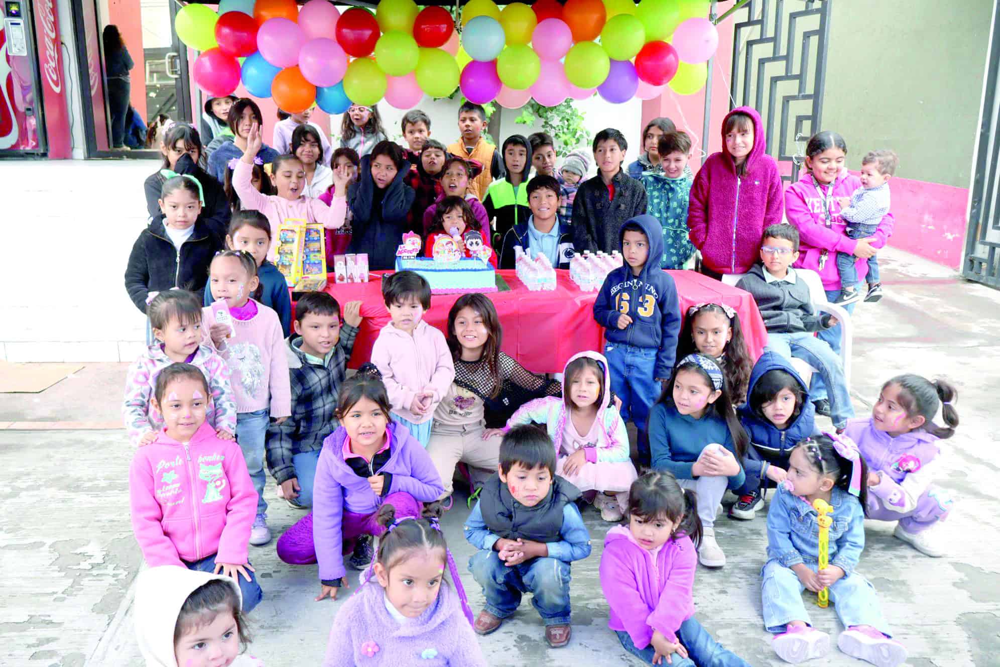 La Acerera 88.1 FM celebra el D&iacute;a del Ni&ntilde;o en Monclova