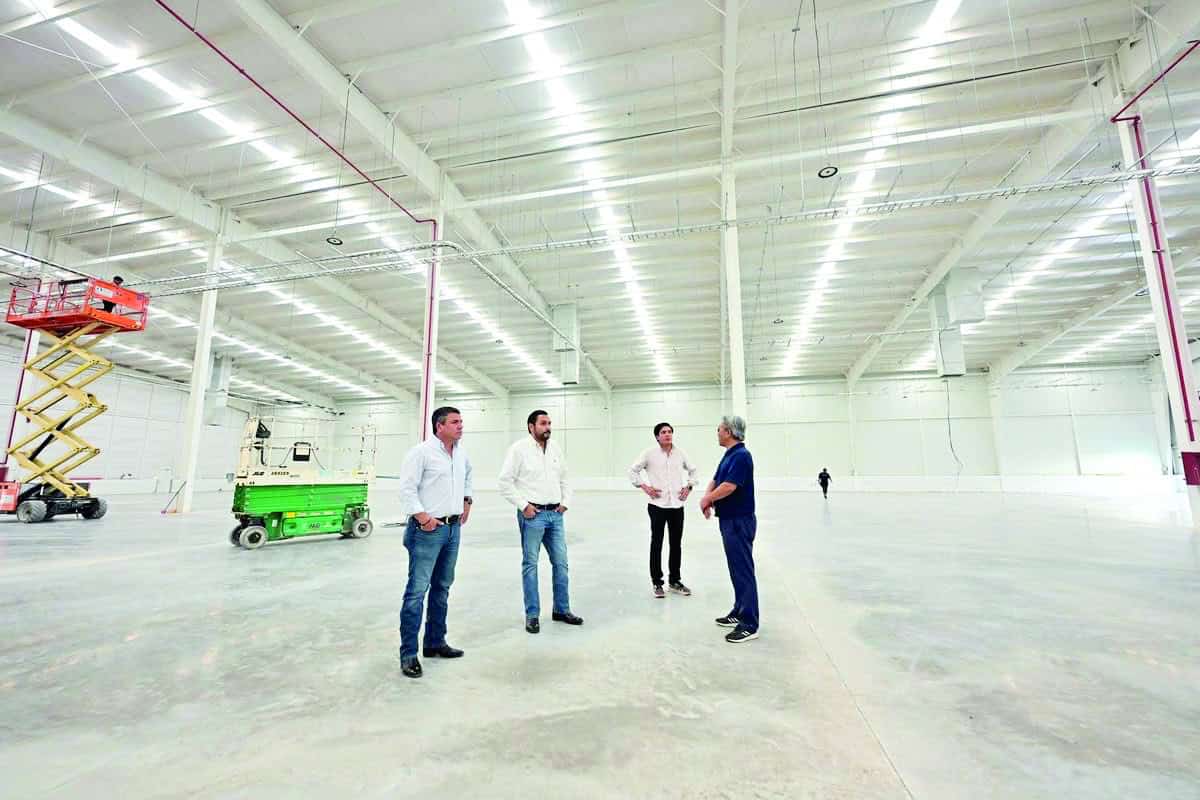 Carlos Villarreal destaca inversiones que benefician a Monclova
