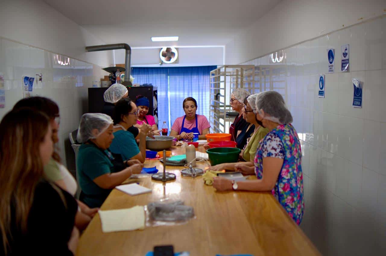 Fortalece DIF a las mujeres
