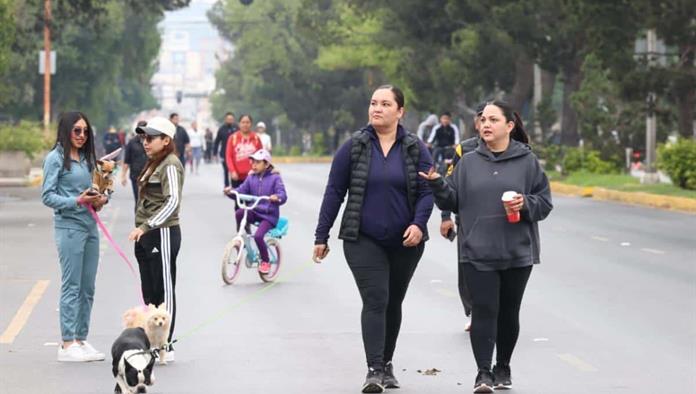 Cientos de saltillenses participan en la Ruta Recreativa: actividades y salud