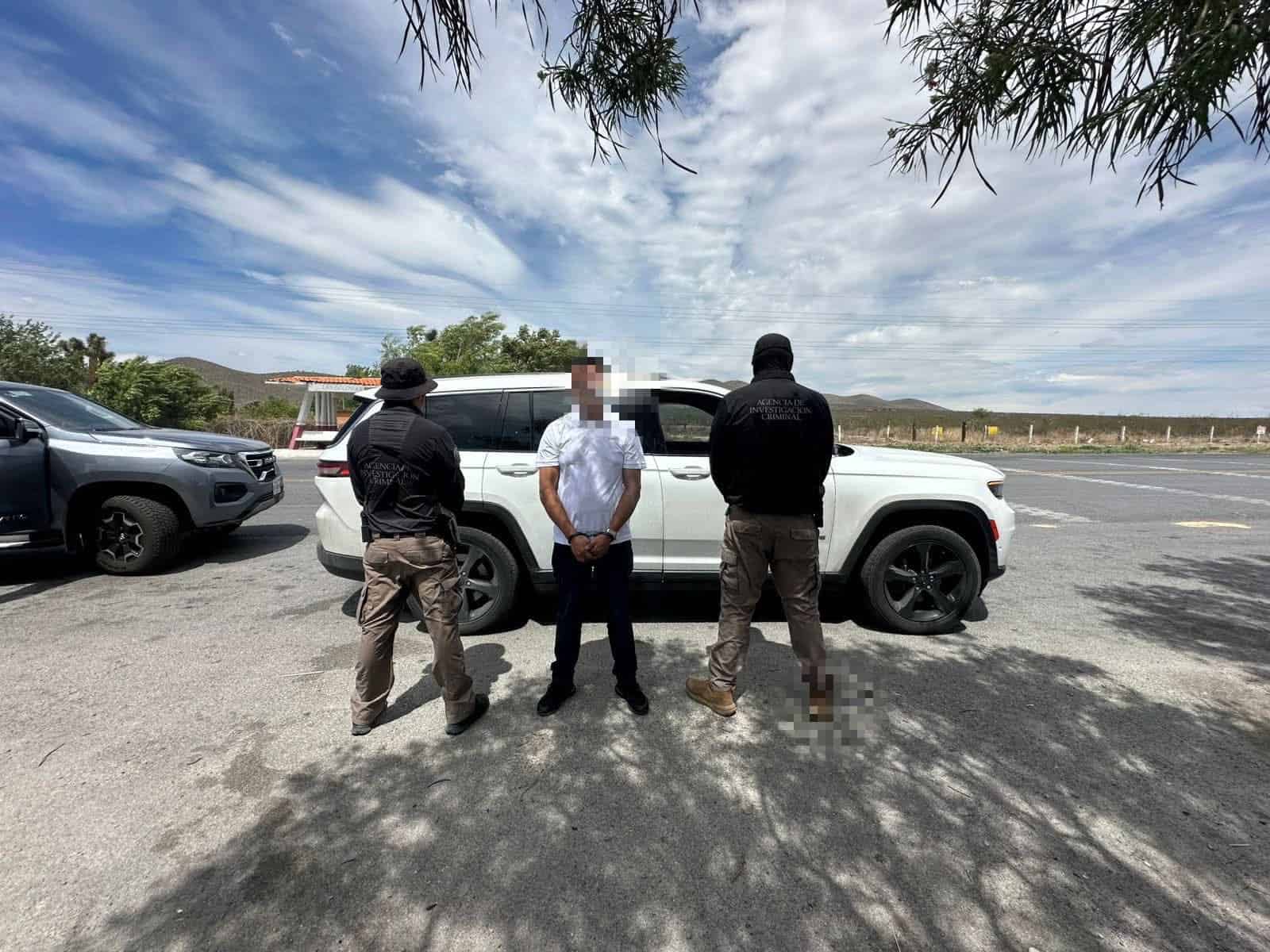 Detienen a hombre en carretera Saltillo–Zacatecas con arma, municiones y dinero en efectivo