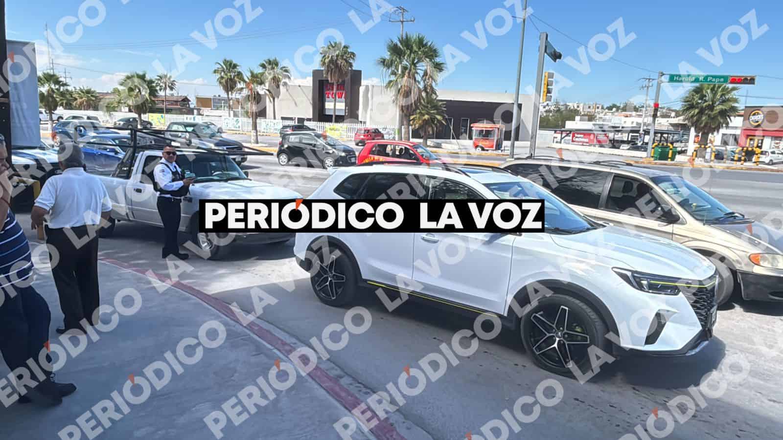 Choque por alcance en Monclova: da&ntilde;os materiales y tr&aacute;fico lento