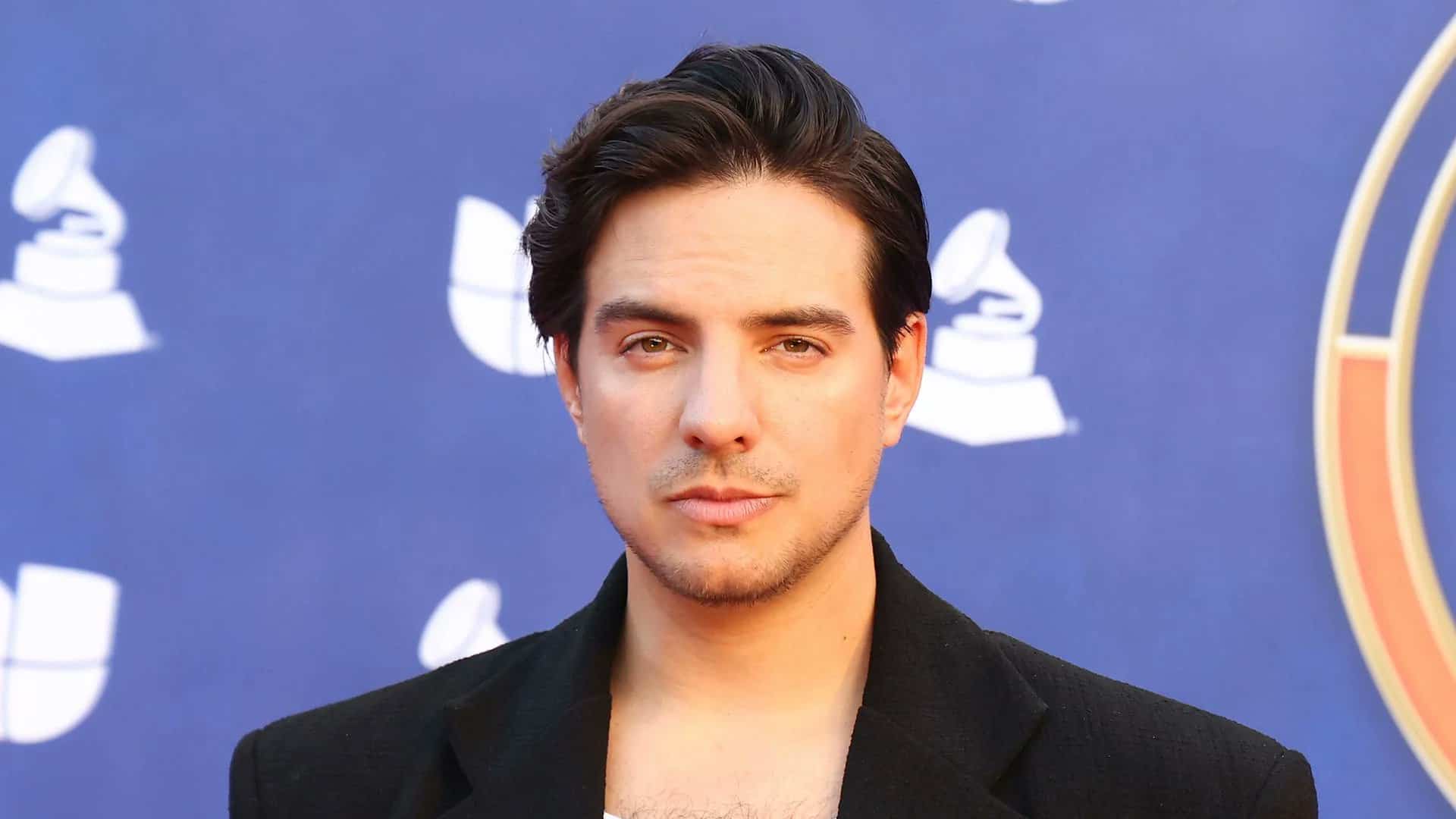 Vadhir Derbez rechaza acusaciones y denuncia presunta red de extorsi&oacute;n
