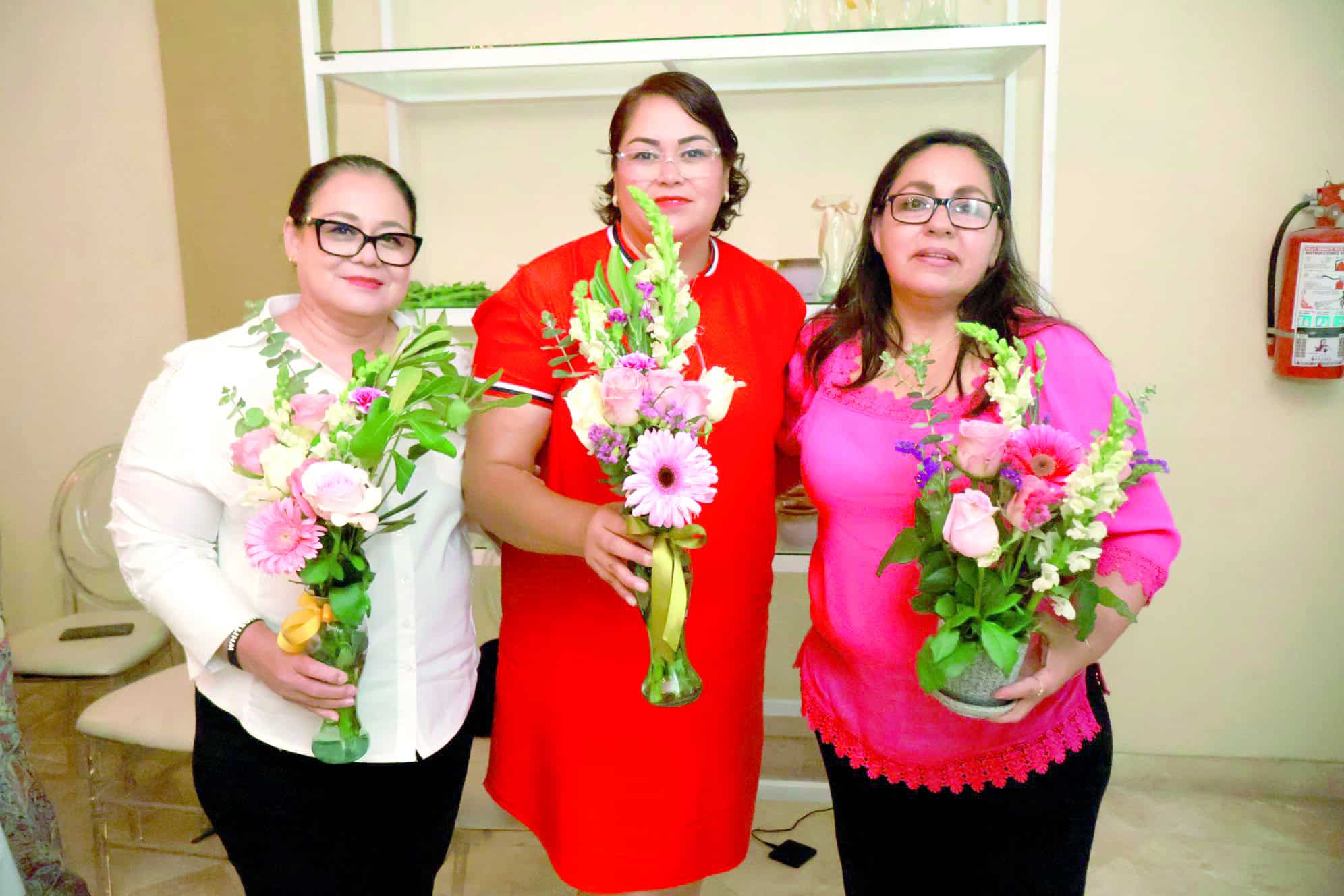 Grupo Industrial KAMAR rinde homenaje a las mamás