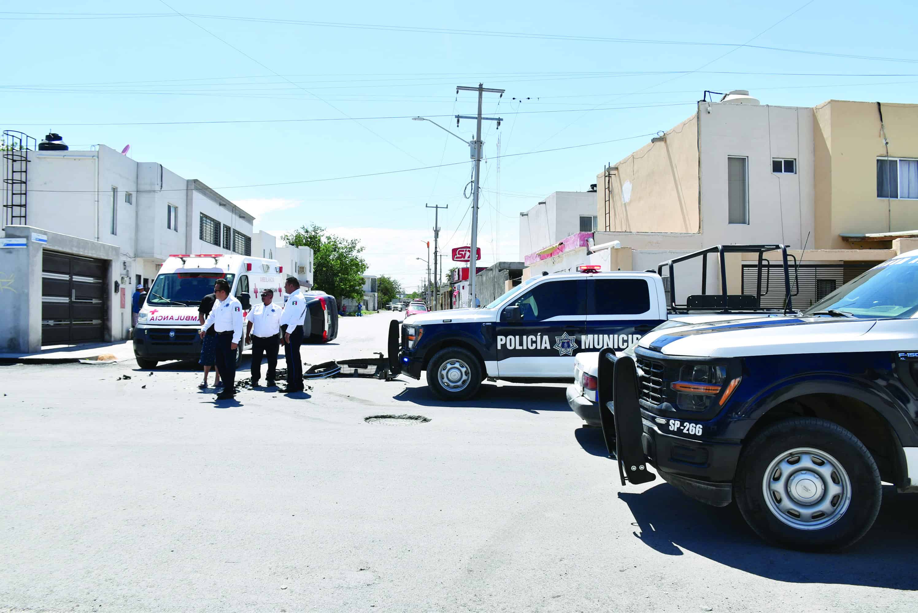 Accidente en Monclova: conductor atrapado tras choque