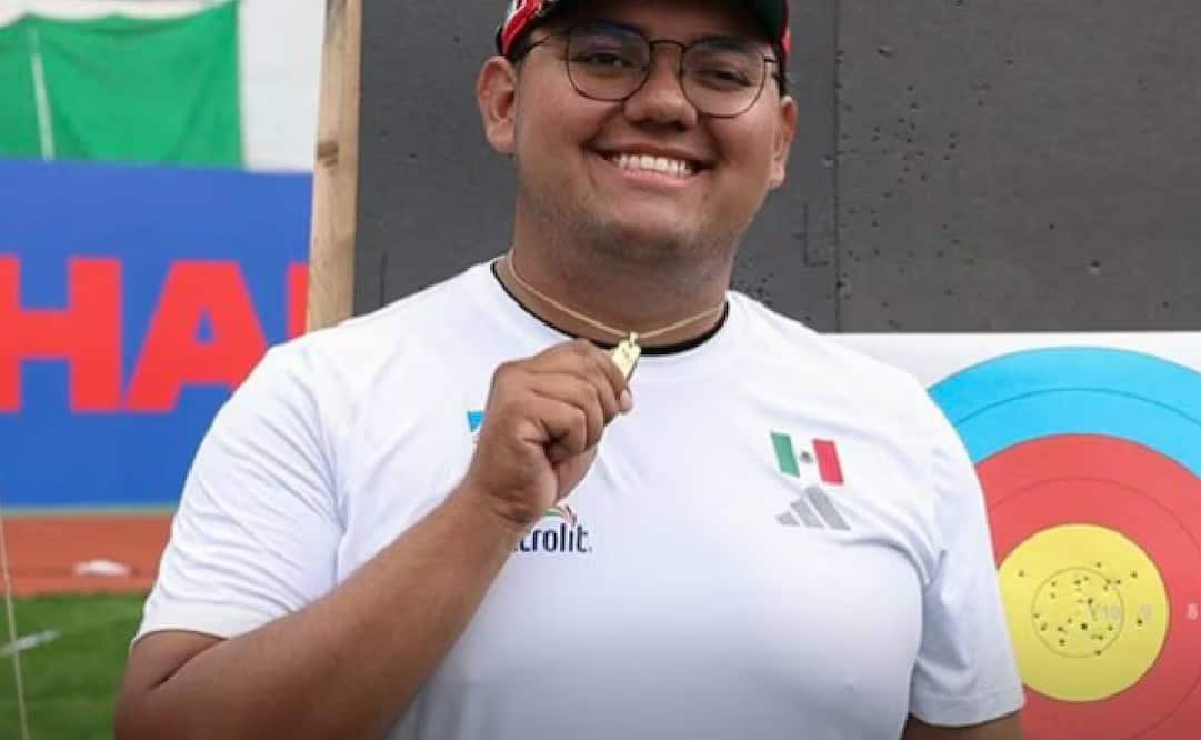 M&eacute;xico celebra oro hist&oacute;rico de Sebasti&aacute;n Garc&iacute;a en arco compuesto