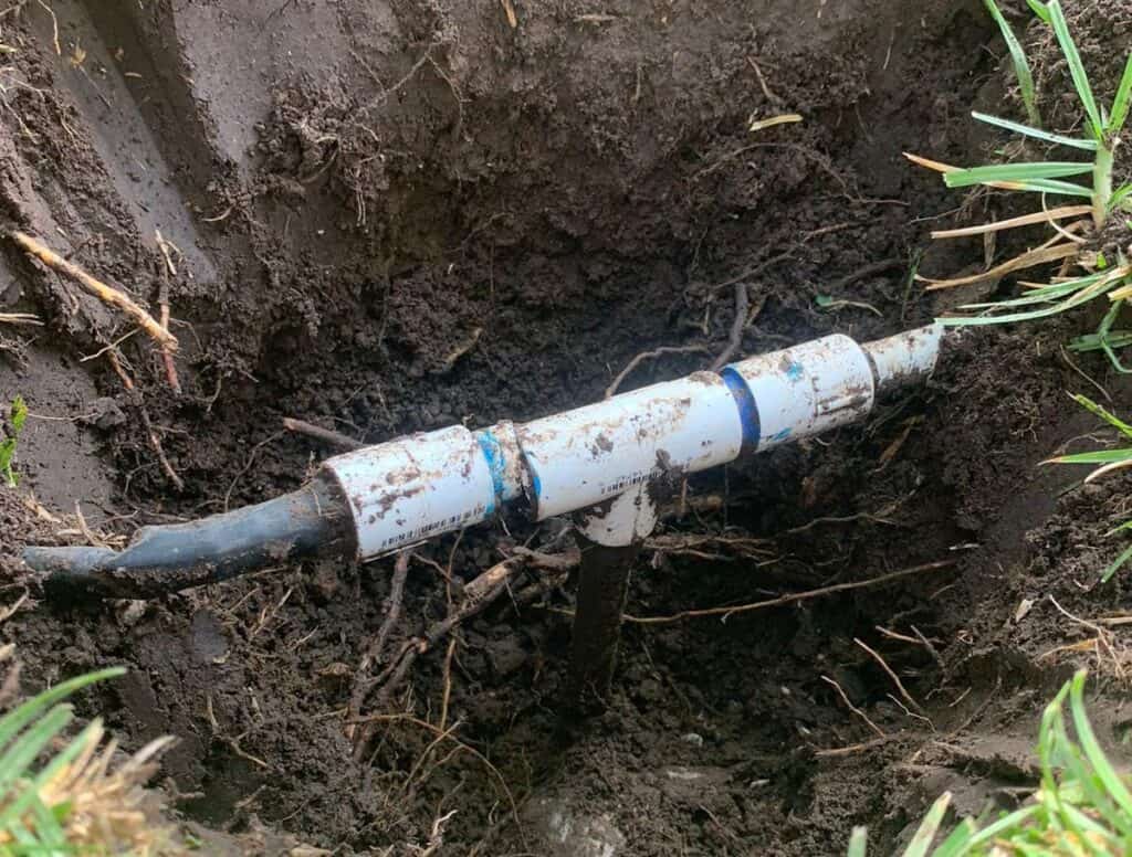 SIMAS Frontera regulariza tomas clandestinas de agua