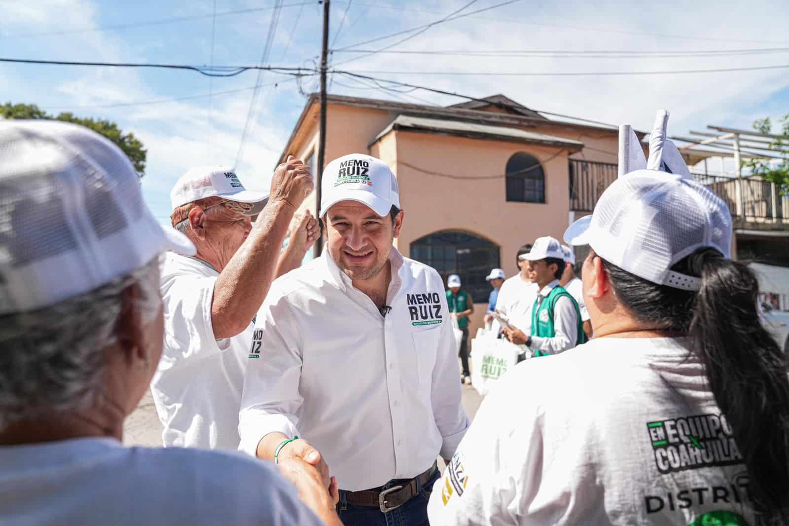 Memo Ruiz reconoce a enfermeras y enfermeros en su d&iacute;a y refrenda su compromiso con la salud en Coahuila
