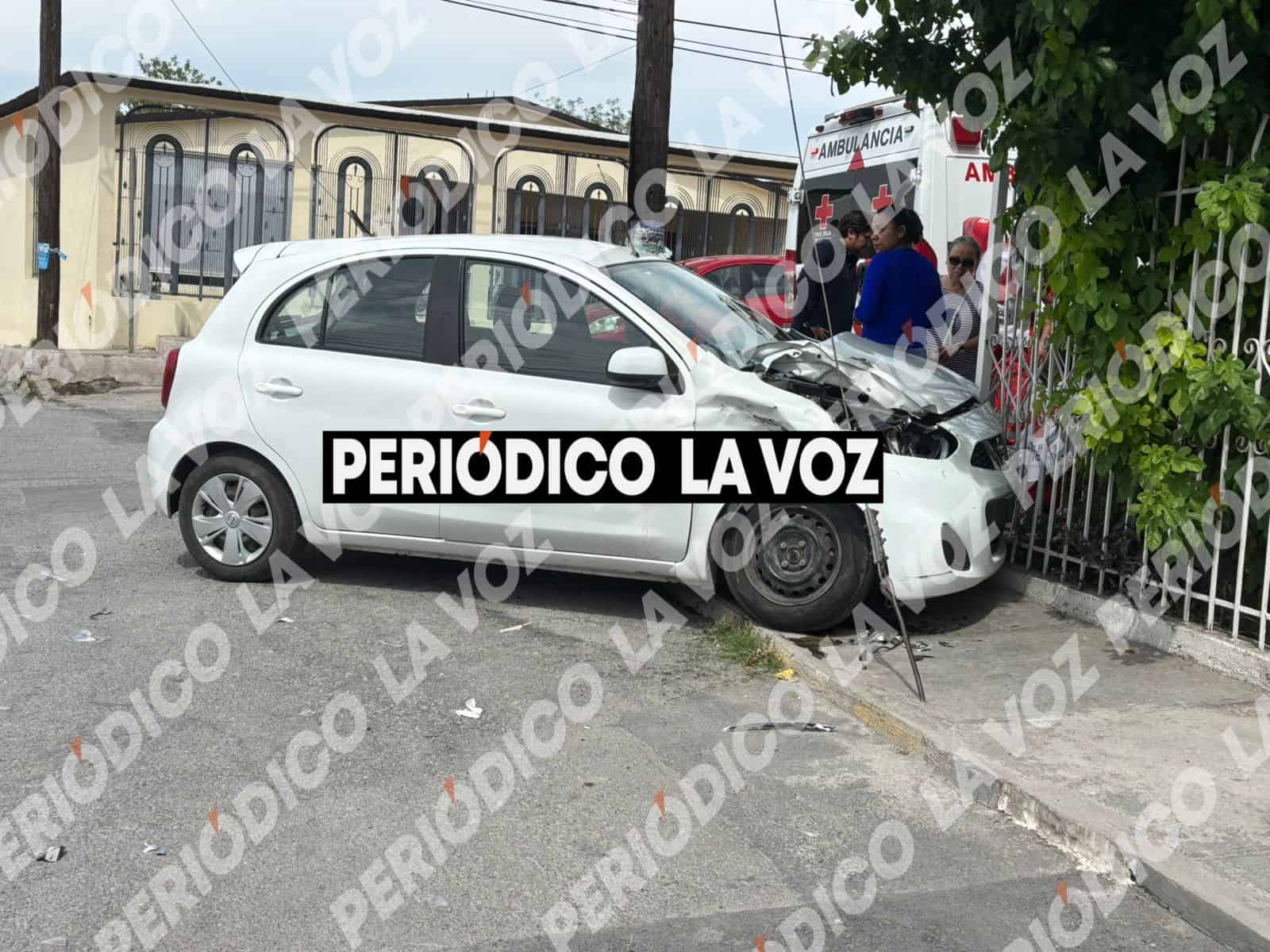 Choque en Fraccionamiento Carranza deja heridos en Monclova