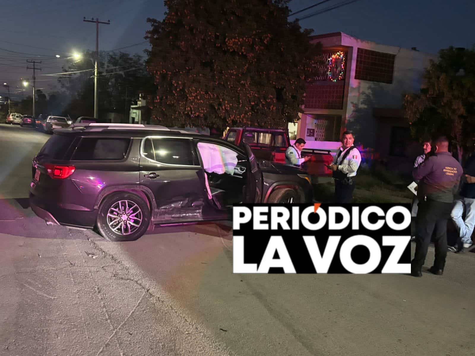 Choca camioneta, escapa y gracias a taxista lo atrapan