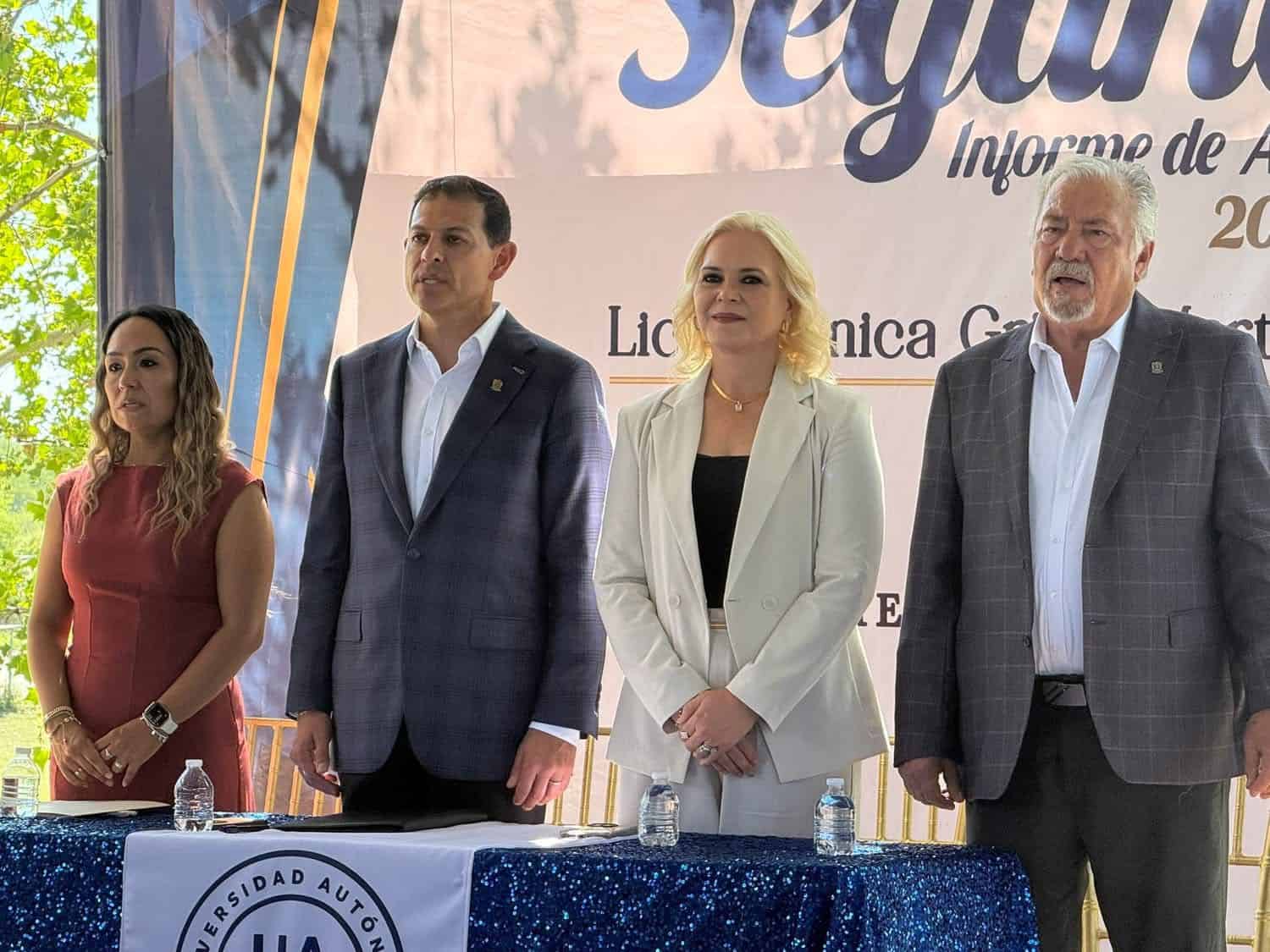 Presenta 2do. Informe de Actividades; Directora del Instituto Adolfo E. Romo