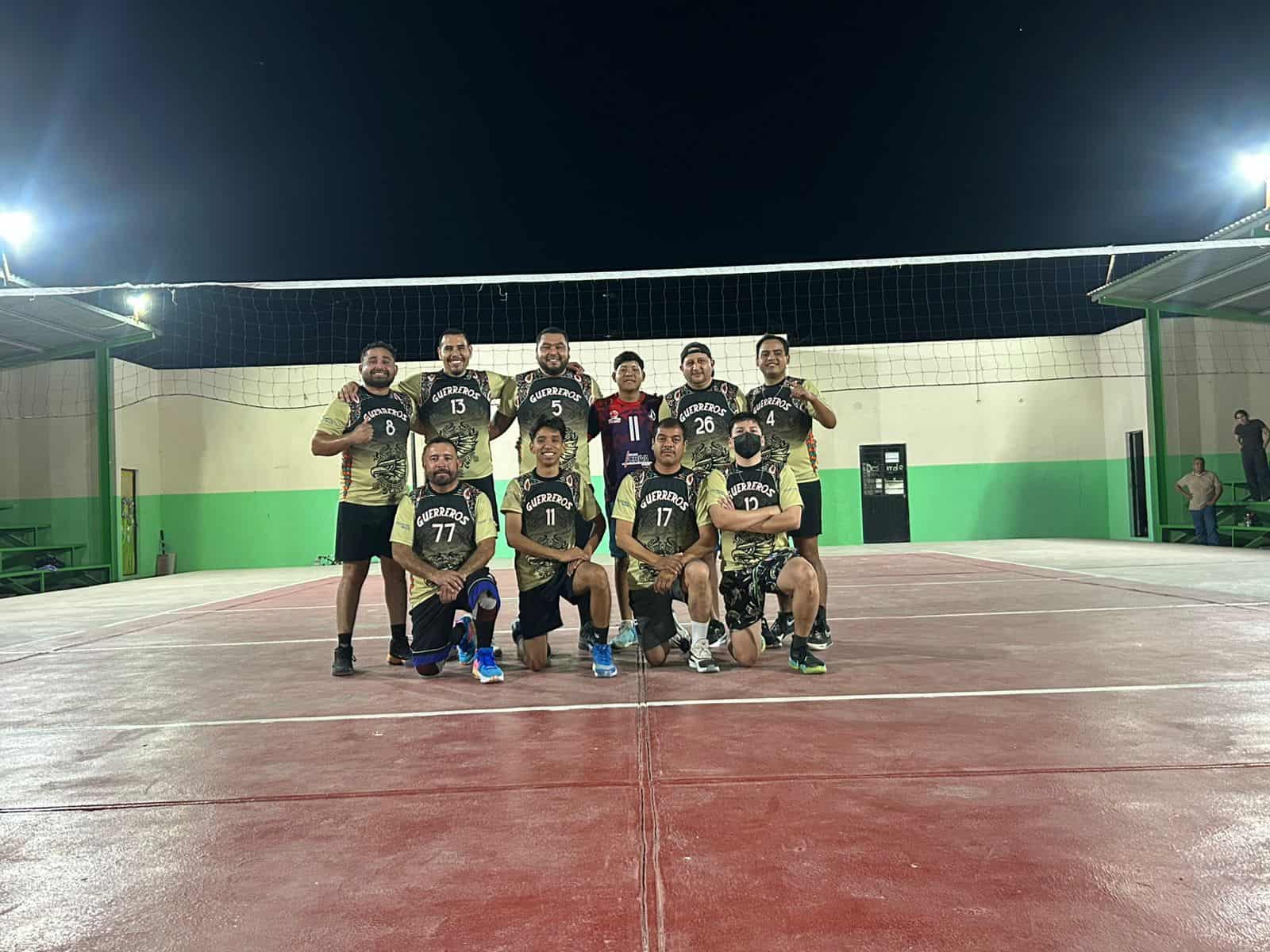 Guerreros se corona campe&oacute;n del torneo de voleibol en Casta&ntilde;os