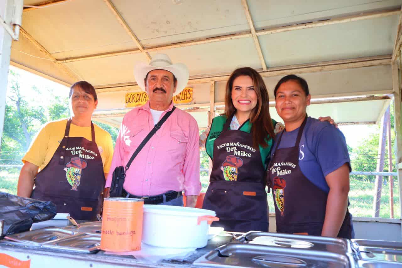 Claudia Garza refuerza su campa&ntilde;a en Nava con apoyo ciudadano
