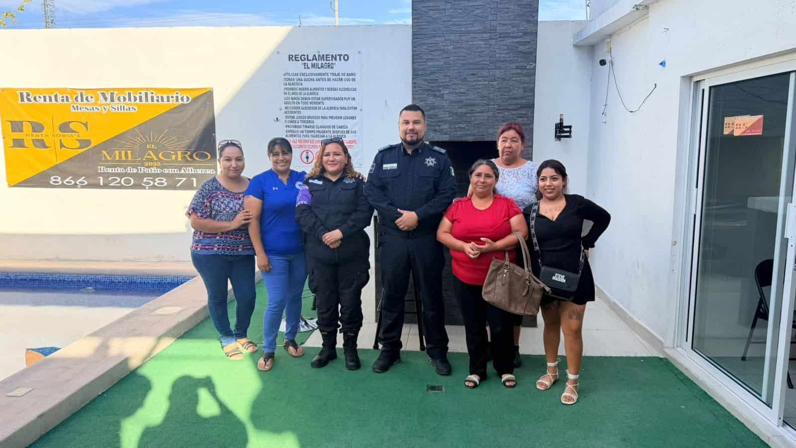 Polic&iacute;a Violeta celebra a madres en Frontera: apoyo institucional en violencia familiar