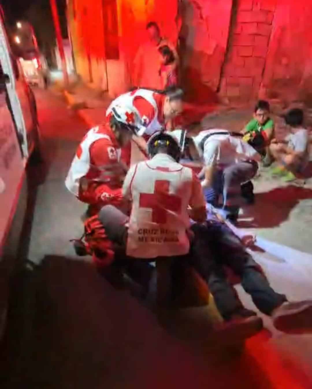 Hombre de la tercera edad sufre ca&iacute;da en cantina de Monclova