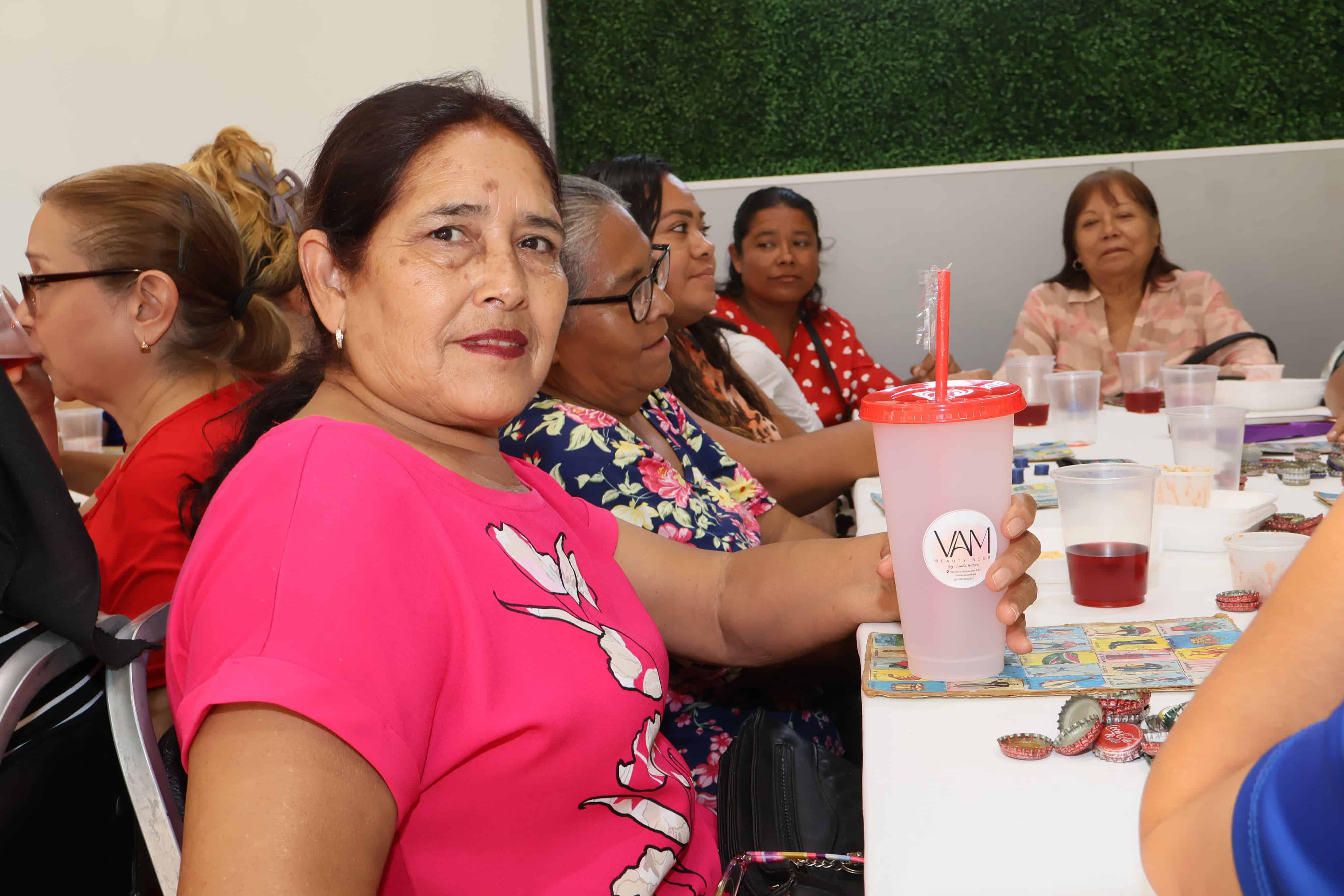 GEELY Monclova festeja a las mam&aacute;s con un evento especial