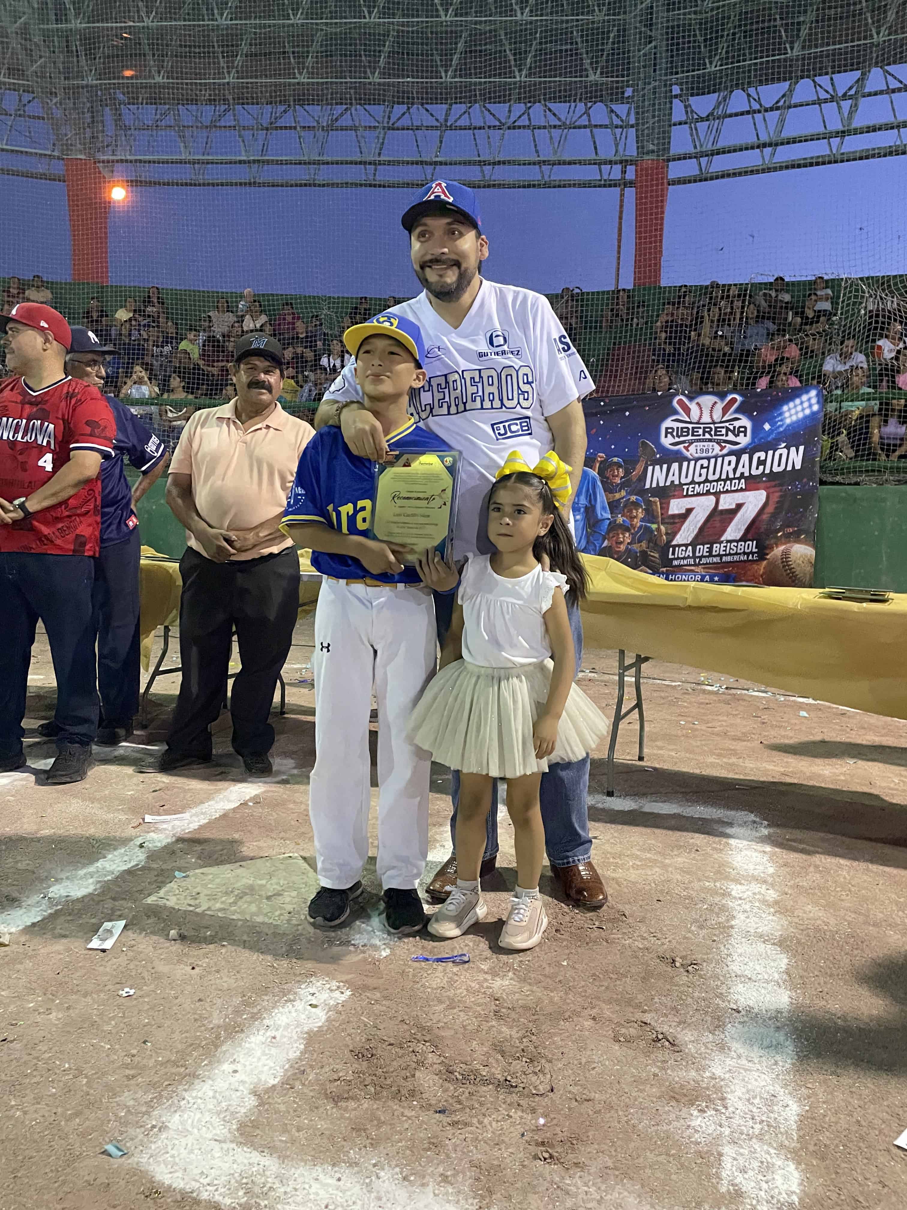 Liga Ribere&ntilde;a de B&eacute;isbol Infantil y Juvenil reconoce a los mejores jugadores