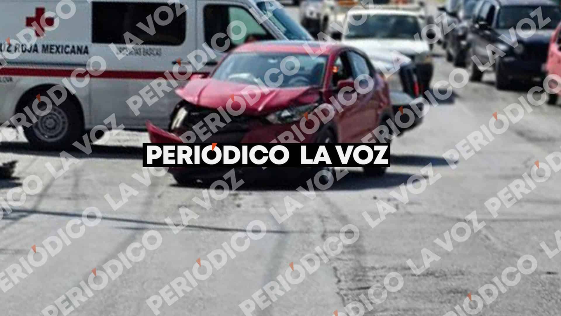 Accidente en Monclova: un lesionado y da&ntilde;os en tres veh&iacute;culos