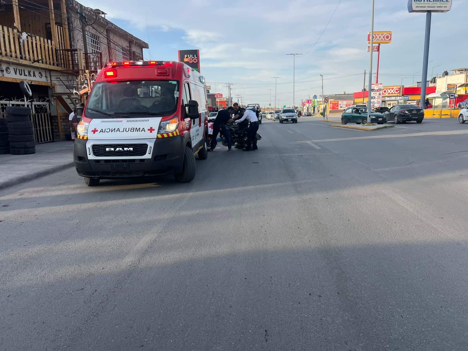Motociclista resulta lesionado tras derrape en Monclova