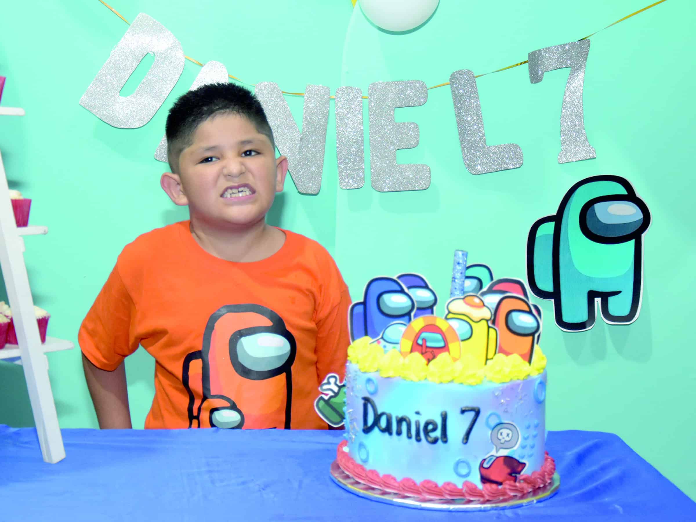 Daniel P&eacute;rez celebra su cumplea&ntilde;os rodeado de familia y amigos