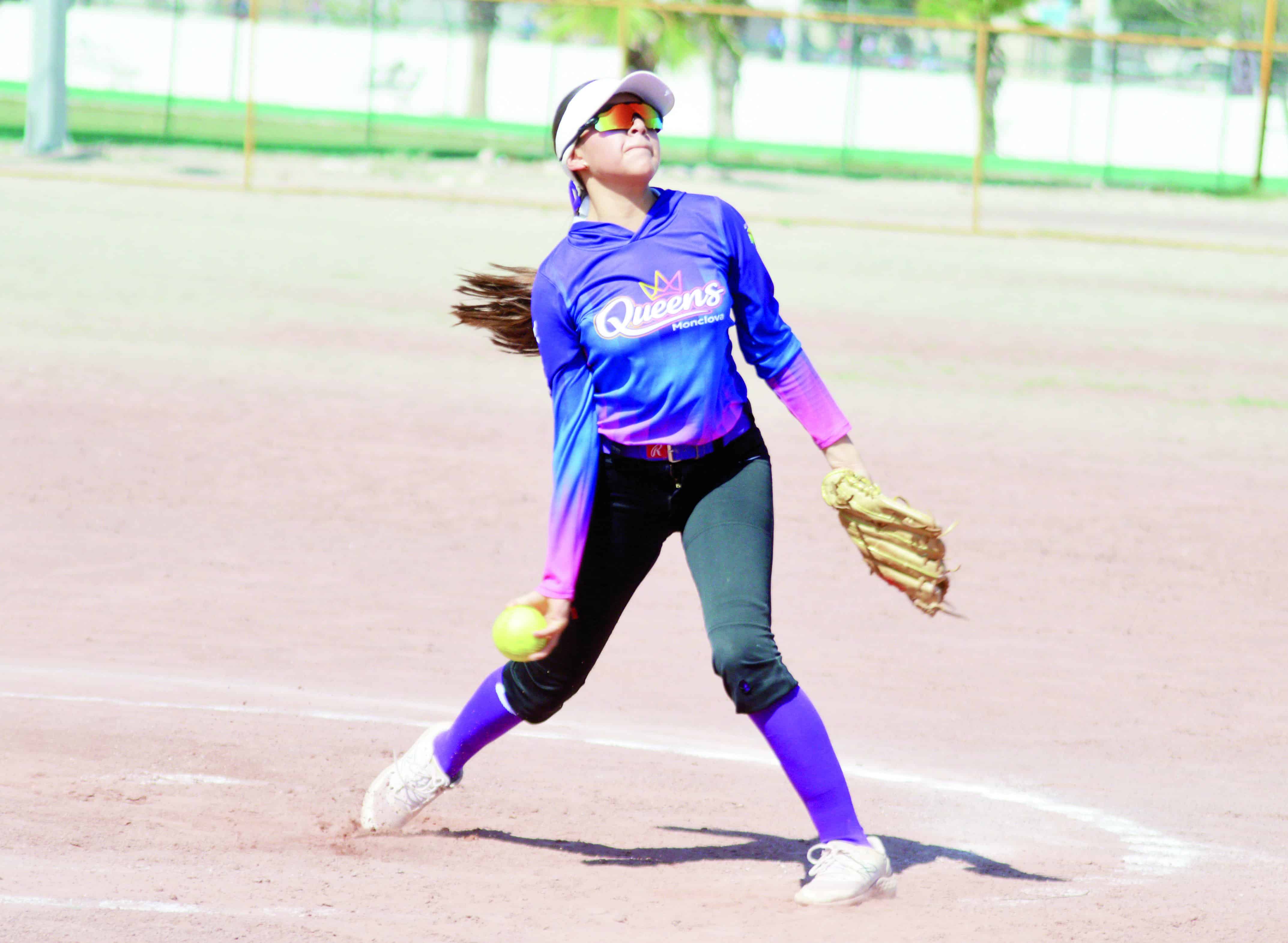 Queens se impone 8-2 a Linces: Castillo y Arreola destacan