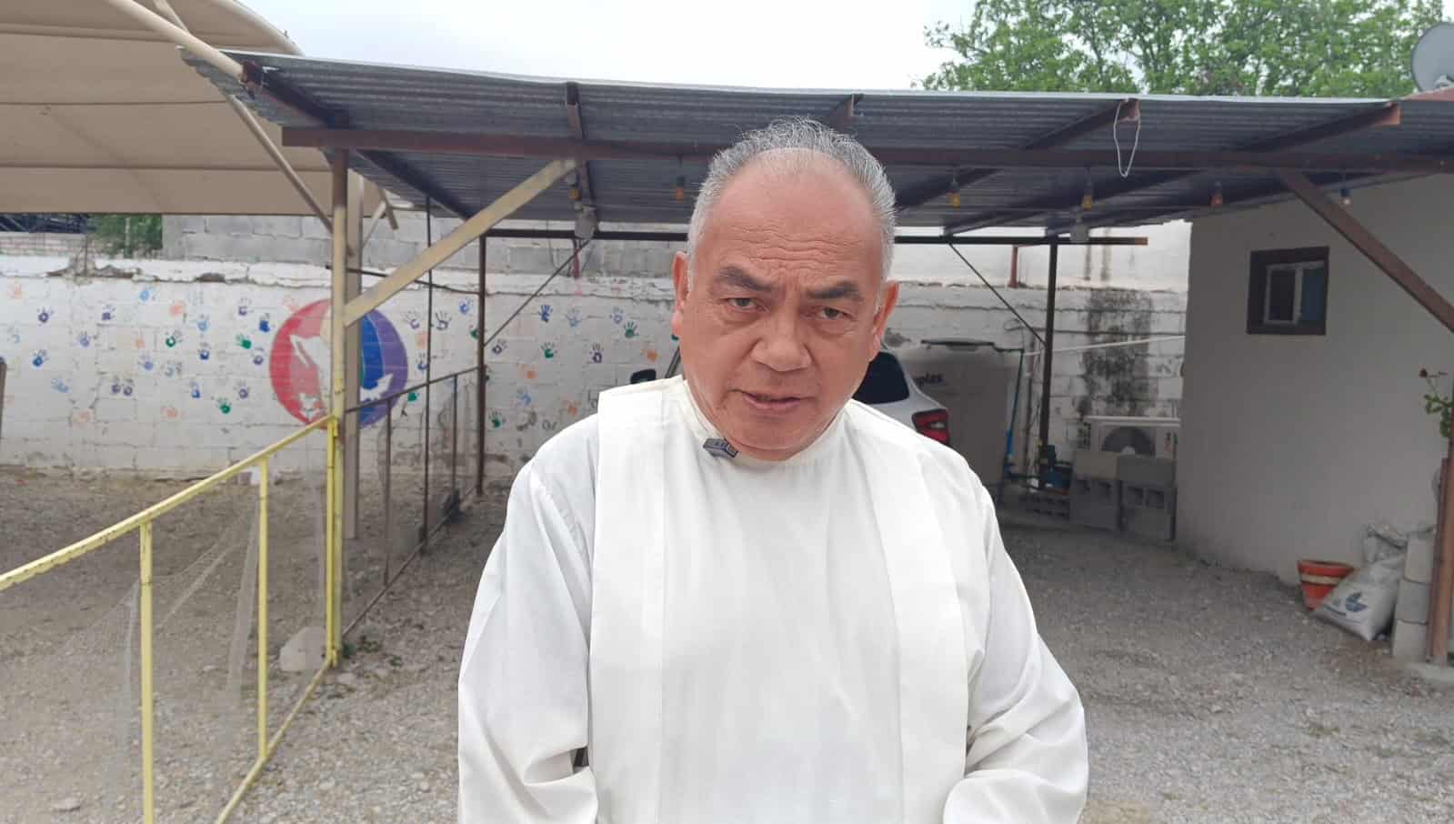 El padre Mariano Carrillo Alba impulsa formaci&oacute;n cristiana en Sabinas