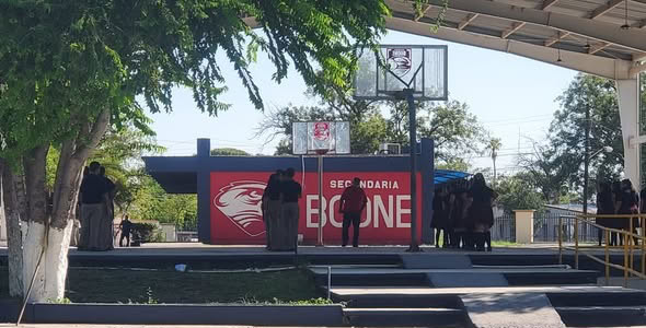Reducen horario de clases en Secundaria por fallas el&eacute;ctricas