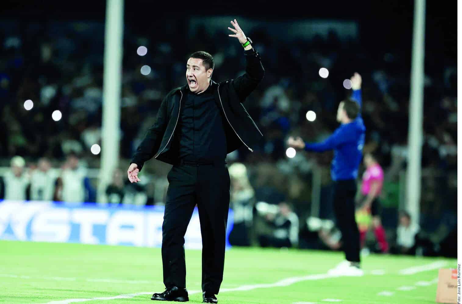 Efra&iacute;n Ju&aacute;rez lleva a Cruz Azul a la final de Liga MX 2026