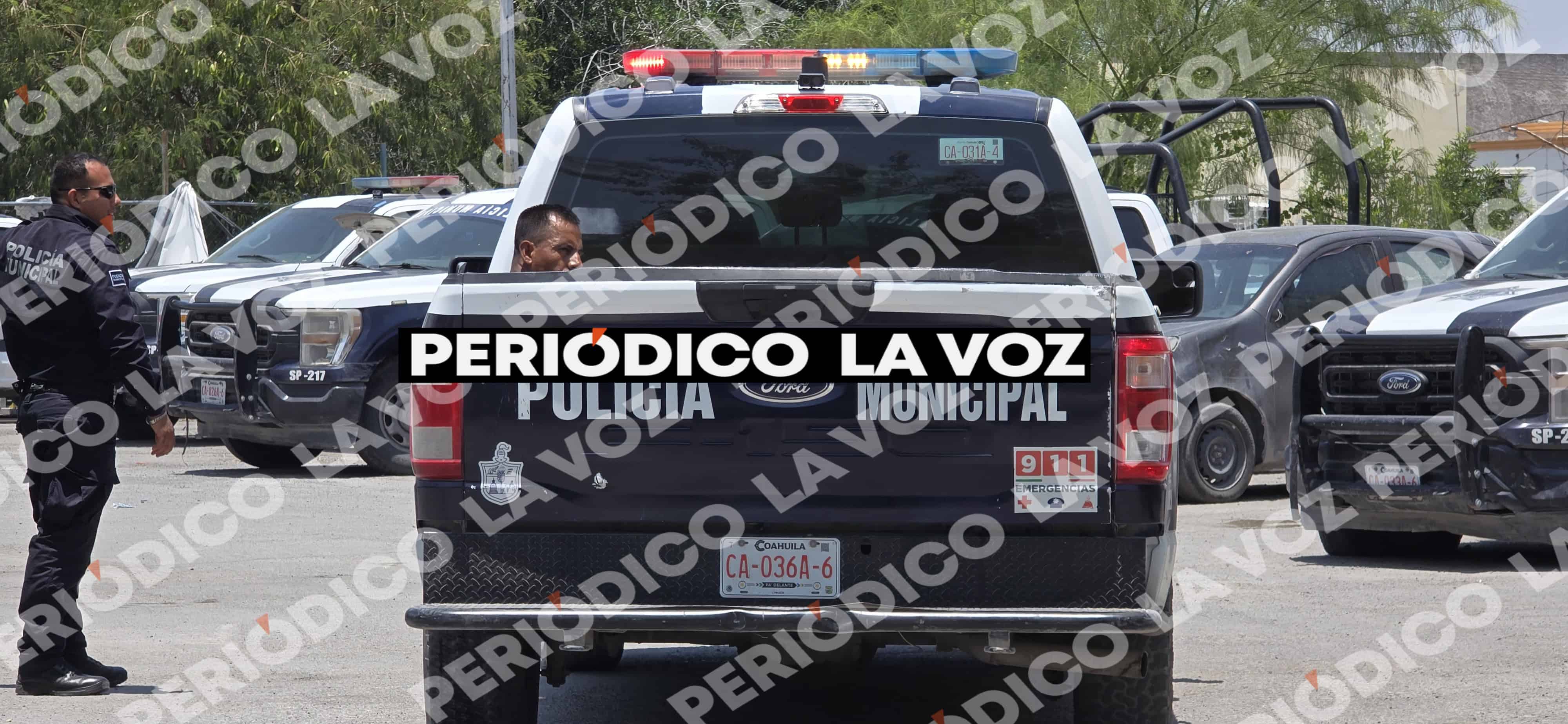 Pablo Barr&oacute;n causa disturbio y es arrestado en Monclova