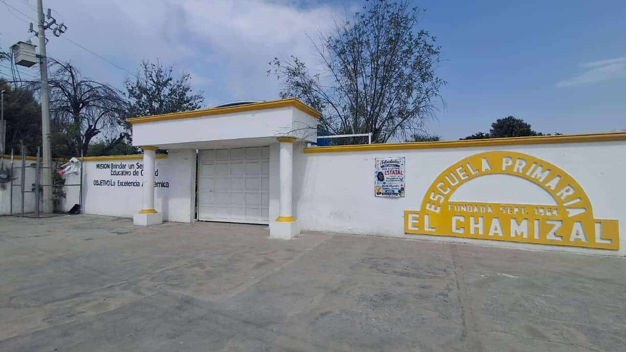 Escuela Chamizal suspende clases presenciales por corto circuito; 414 alumnos toman clases a distancia