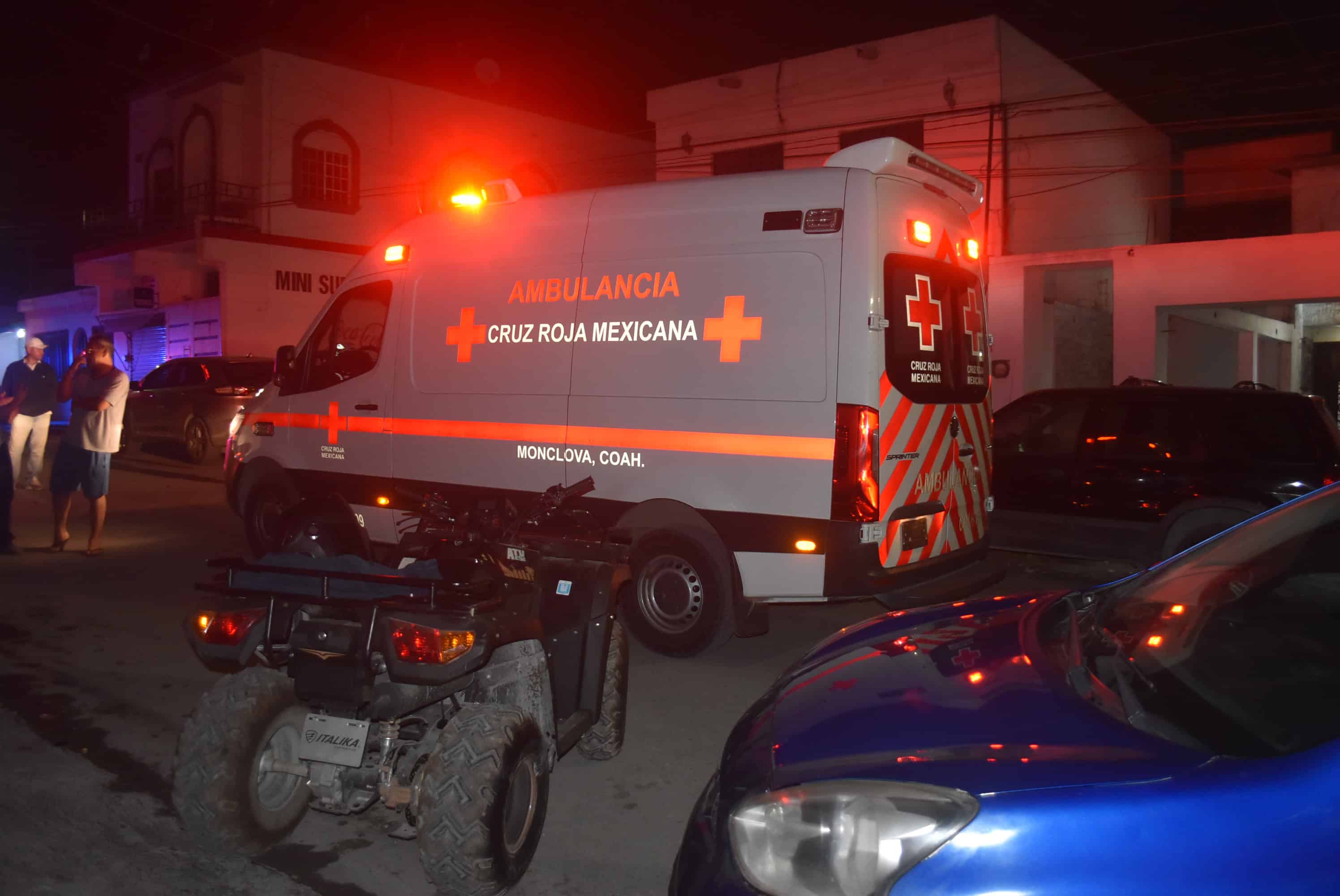 V&aacute;ndalos agreden a Jes&uacute;s N en colonia Moderno de Monclova