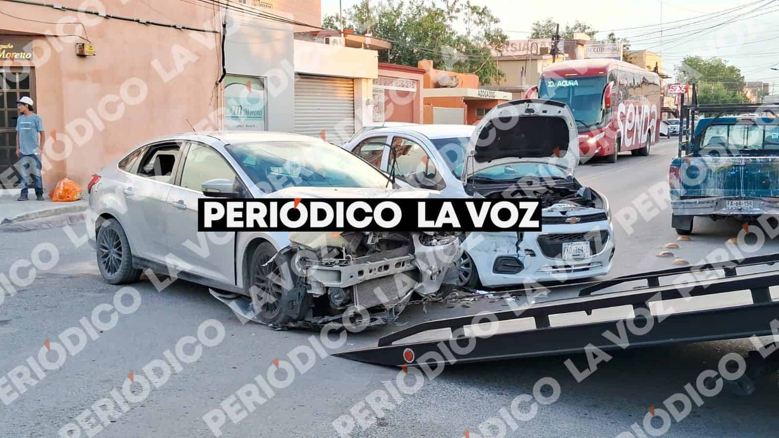 Accidente automovil&iacute;stico deja cinco lesionados en Monclova