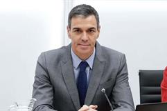 Pedro Sánchez respalda a Zapatero tras su imputación por delitos financieros