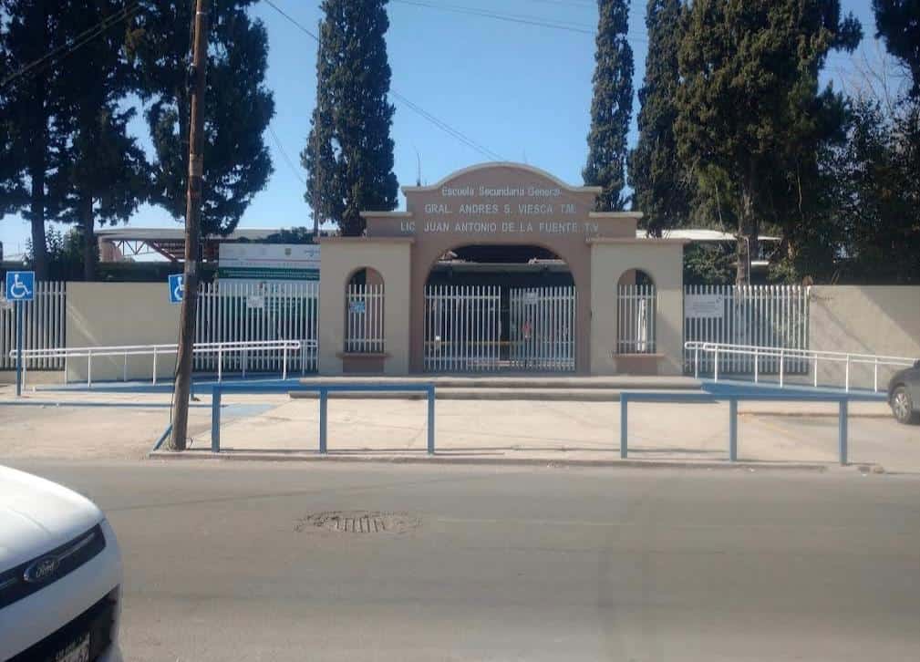Desaparece encargado de recursos para graduaci&oacute;n en secundaria de Saltillo
