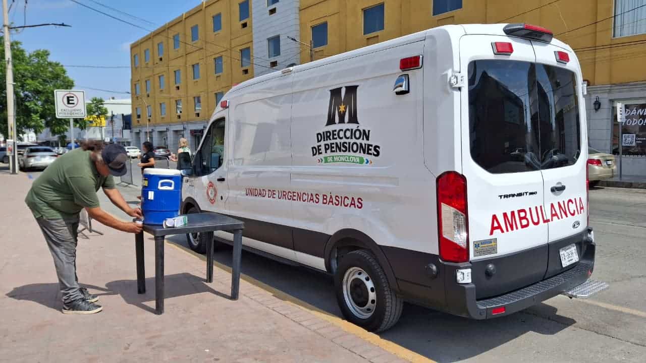 Protección Civil de Monclova instala puntos de hidratación para la población